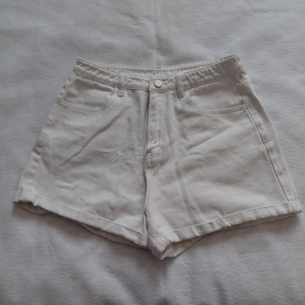 Shein White Denim High Waisted Shorts Womens Size L Cuffed Hem Minimalist Casual